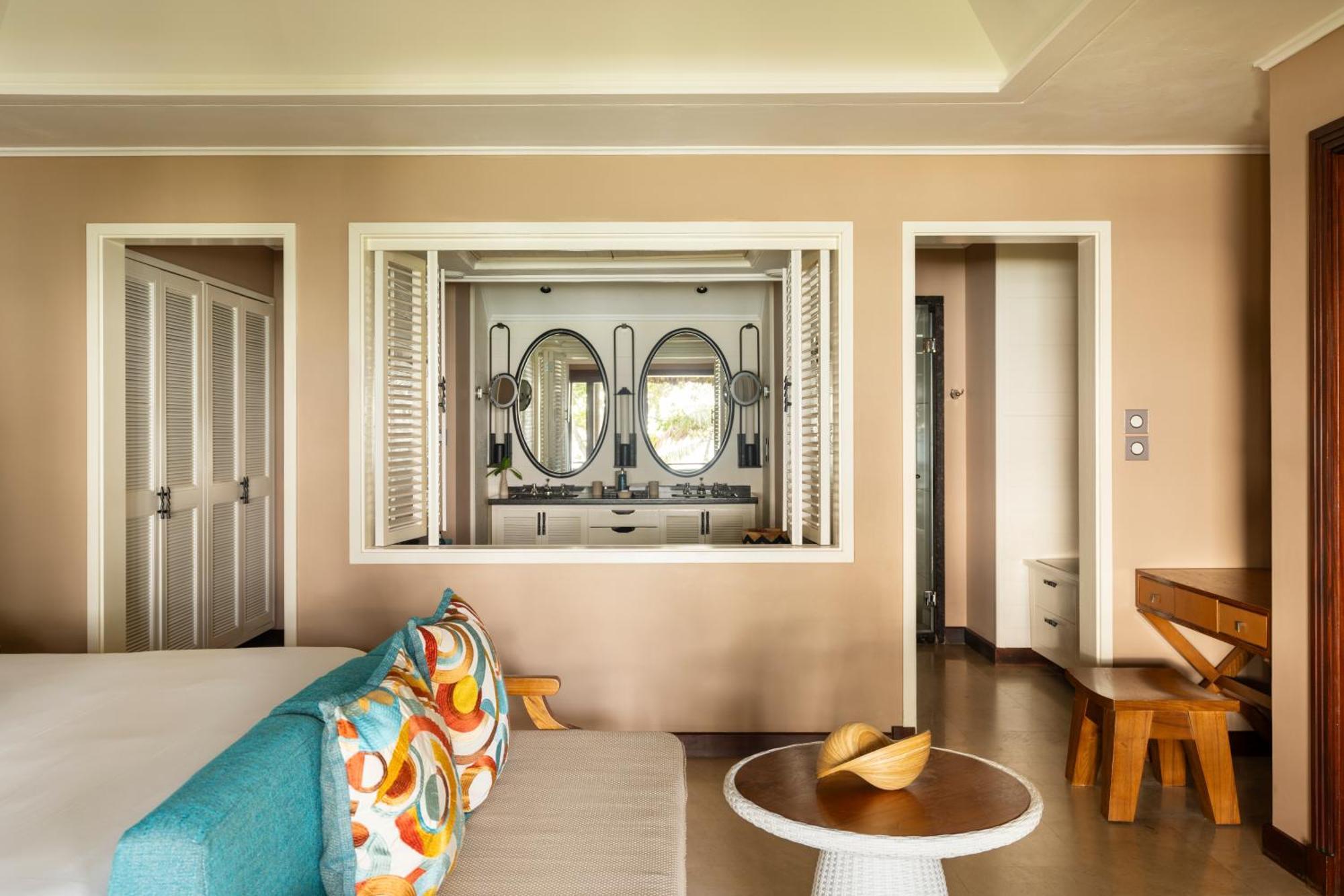 Constance Lemuria Grand Anse  Exterior photo A suite at the InterContinental Fiji