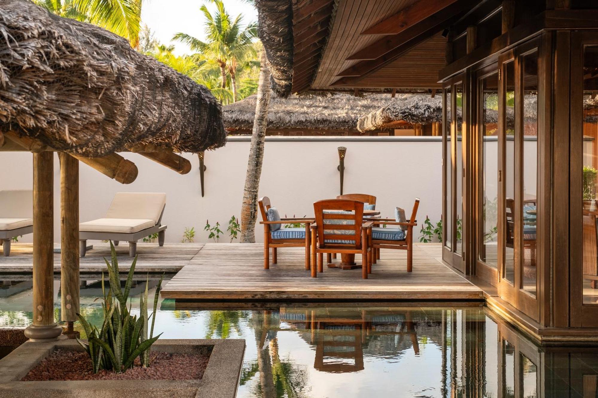 Constance Lemuria Grand Anse  Exterior photo A villa at the resort