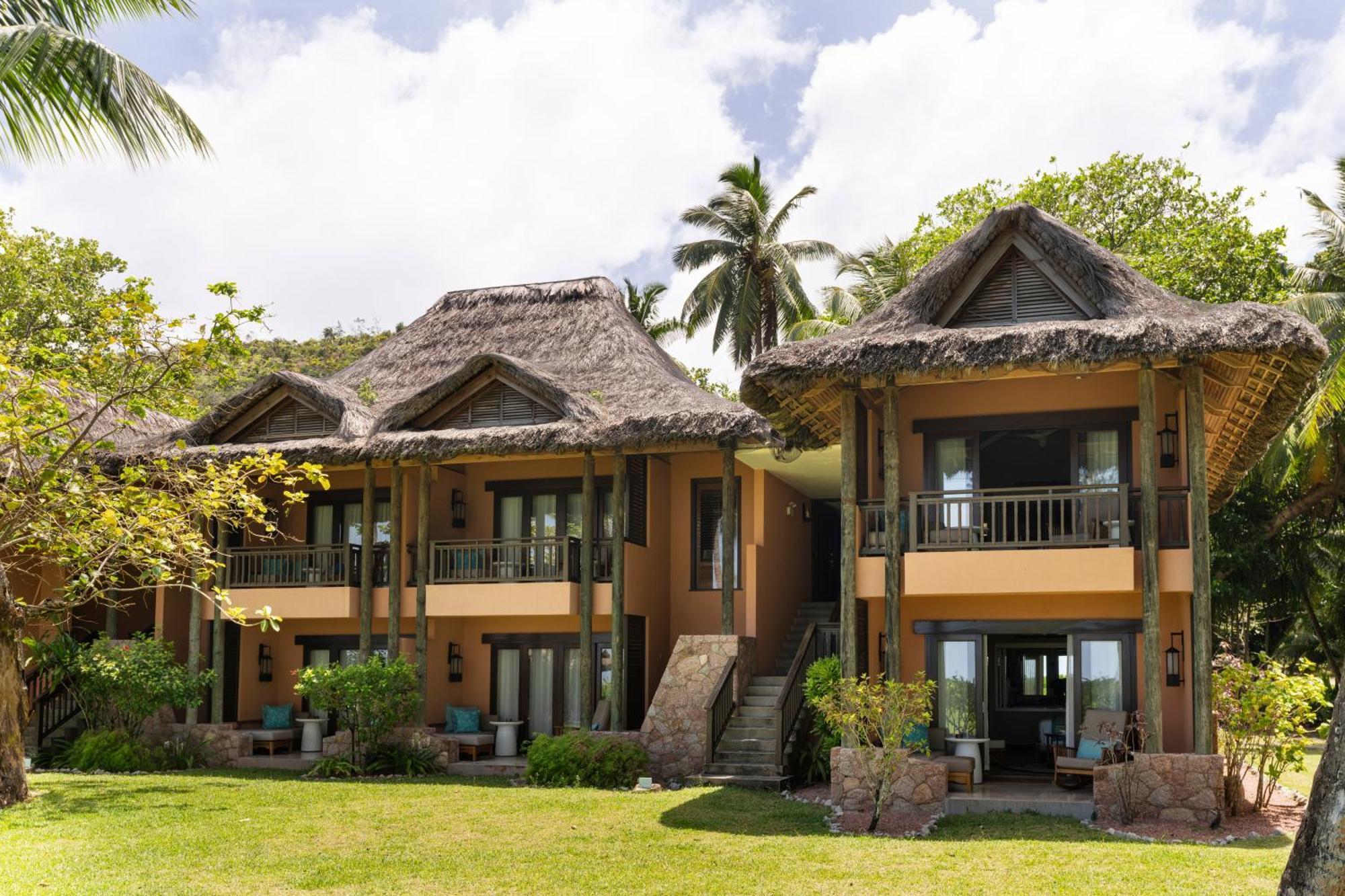 Constance Lemuria Grand Anse  Exterior photo Beachfront Villas