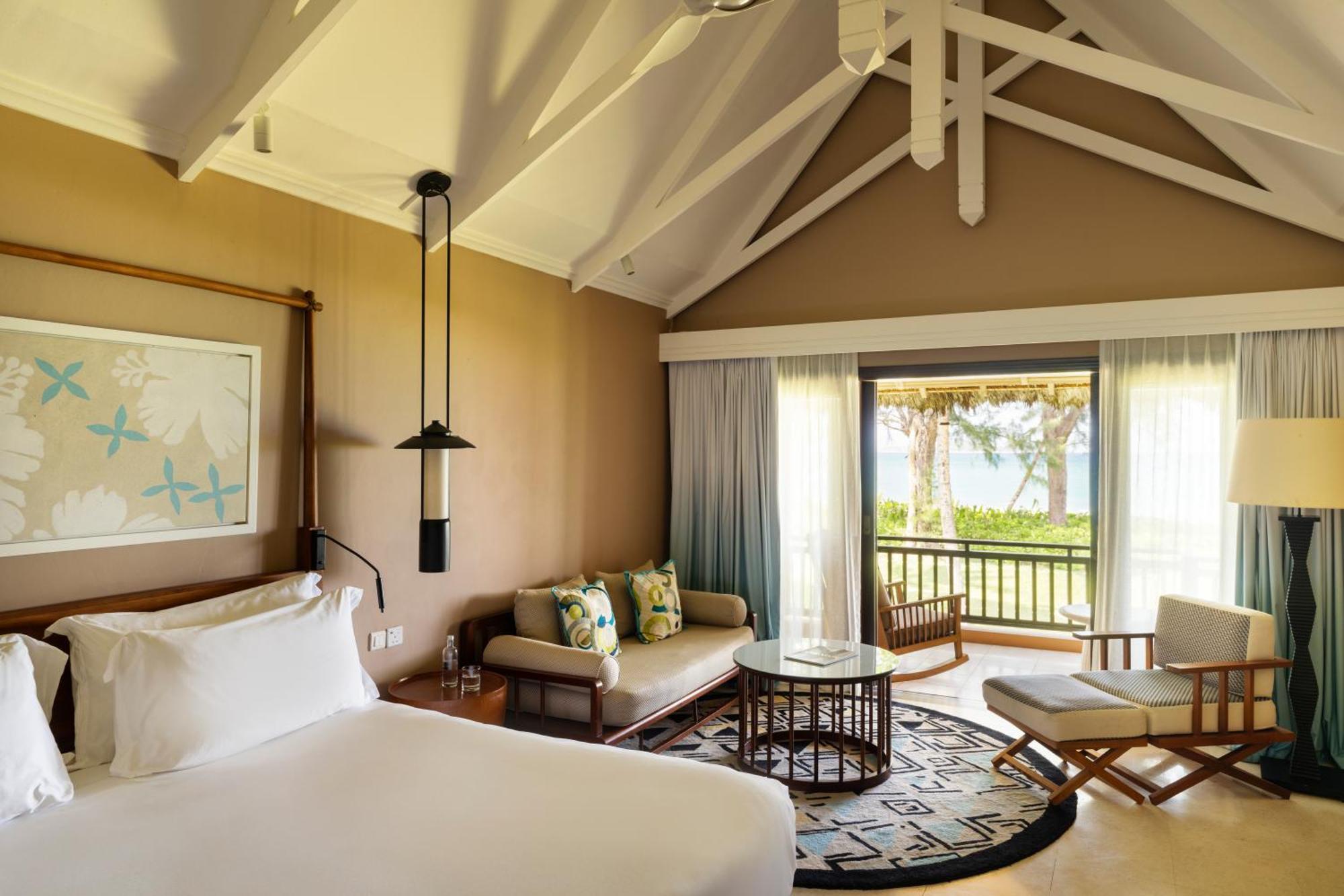 Constance Lemuria Grand Anse  Exterior photo Deluxe Beach Villa